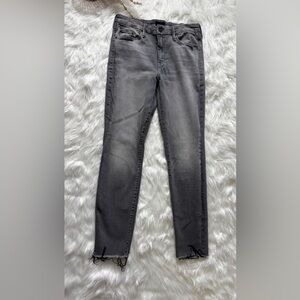 Grey MOTHER “looker ankle fray” jeans 27